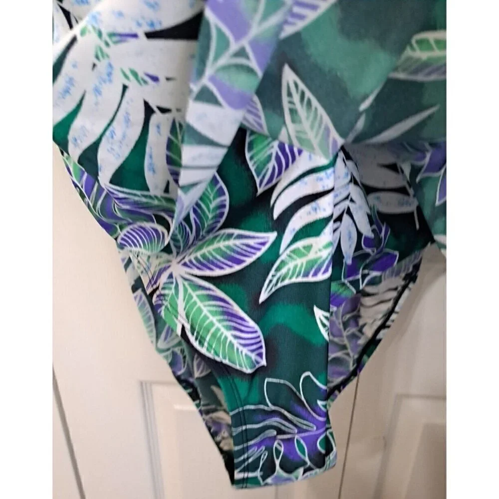 Sea & Sand Beachwear 24W One Piece Tropical Print Ruffled Swimsuit Thin Straps
